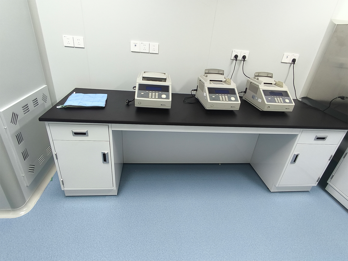 lab benches