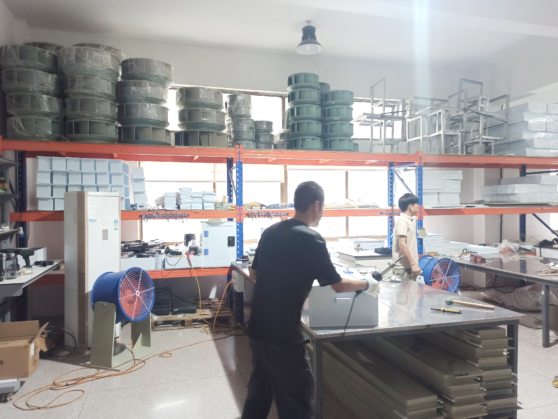 laboratory furniture systems