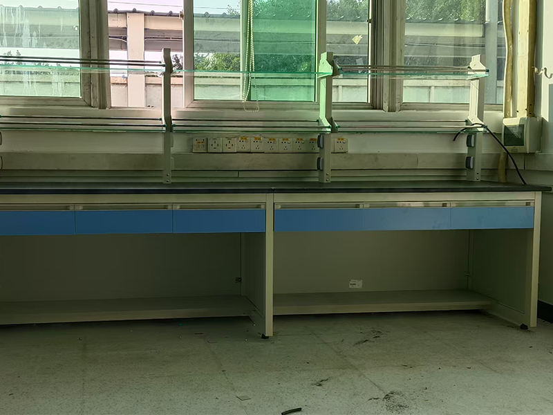Laboratory Steel-Wood Lab Bench