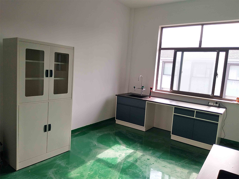 laboratorium chemiese kas