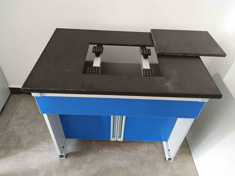 Lab Balance Bench Materiaalkeuses vir Stabiliteit en Duursaamheid