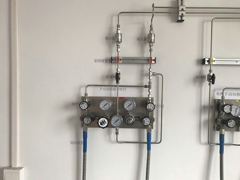 Ontwerp van Laboratorium Gaspypstelsels vir Hoëdruk Toepassings