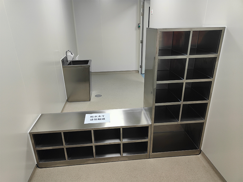 laboratory shoe cabinets