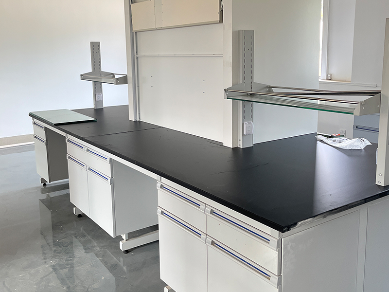 huajusheng Steel-Wood Laboratory Workbench｜South Africa Laboratory Project