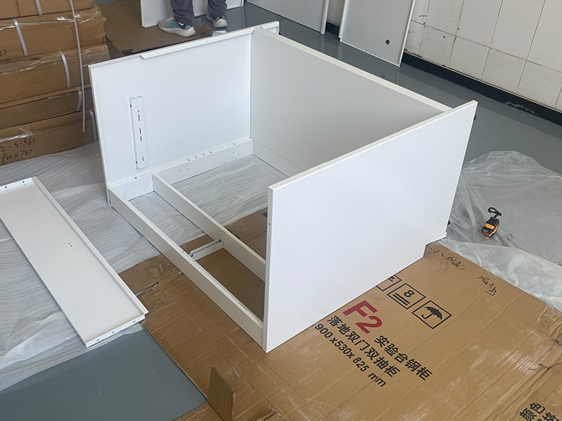 full-steel lab bench