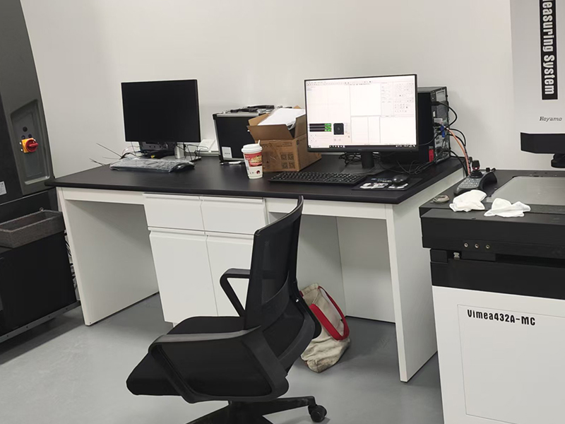 volstaal laboratoriumtafel