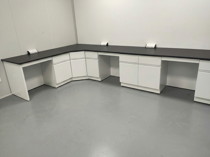 full steel laboratory bench