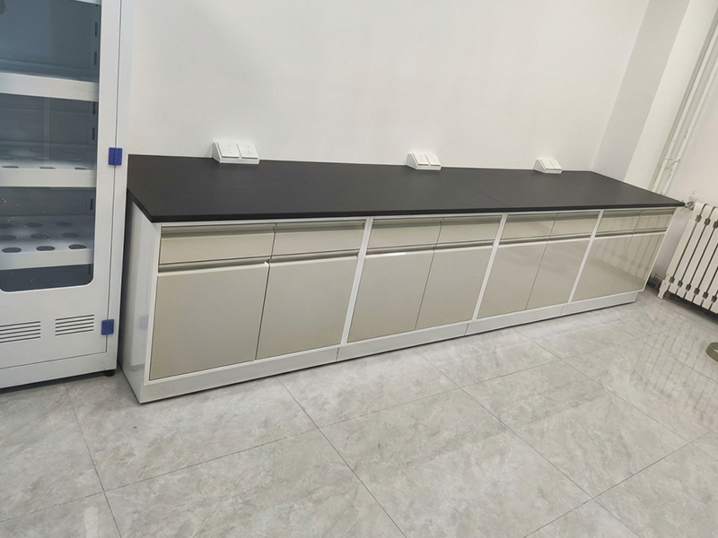 full steel lab bench