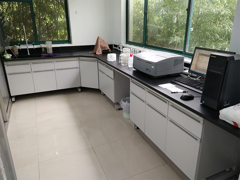 steel-wood lab bench South Africa