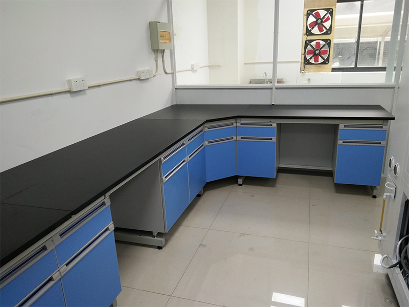 staal-hout laboratoriumbank Suid-Afrika