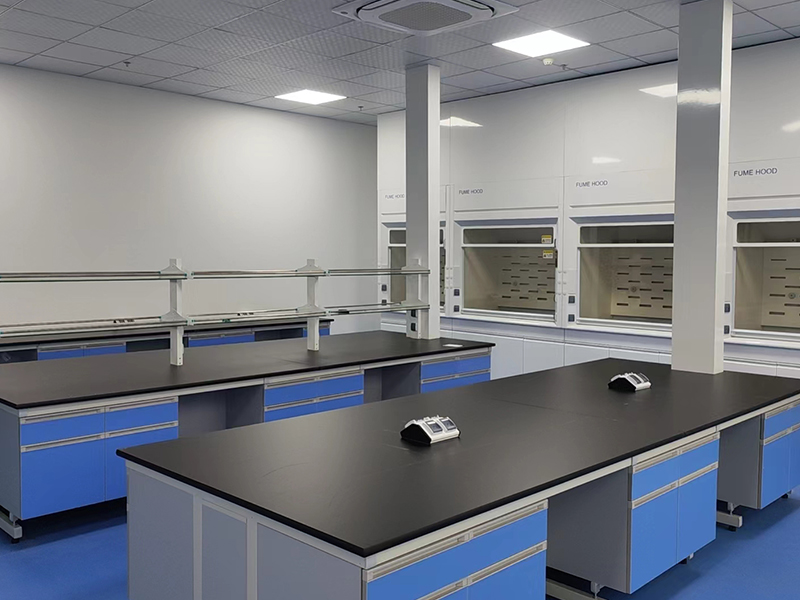 1775702947184551.jpg staal-hout laboratoriumbank